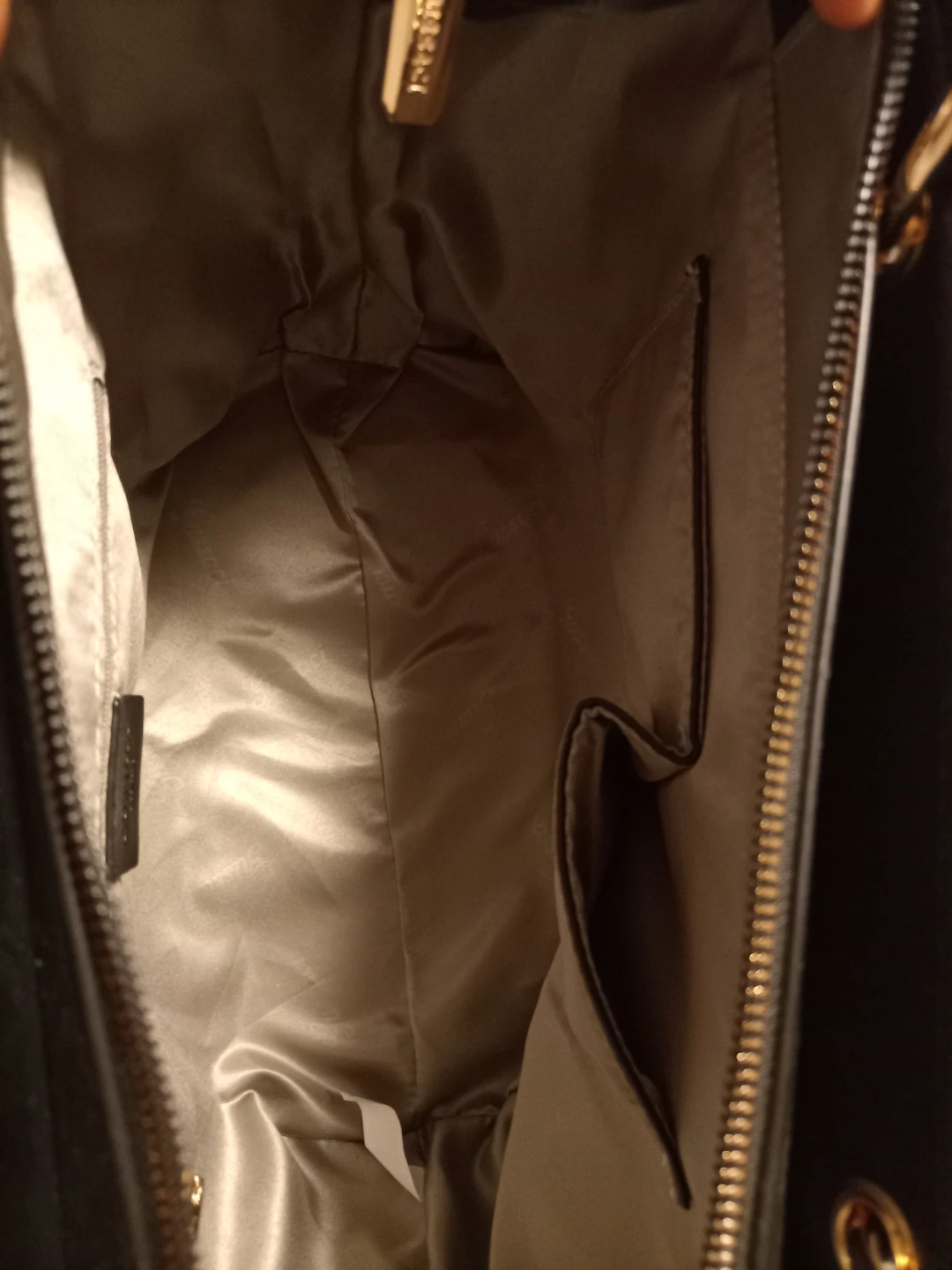 Gussaci purse - photo 3