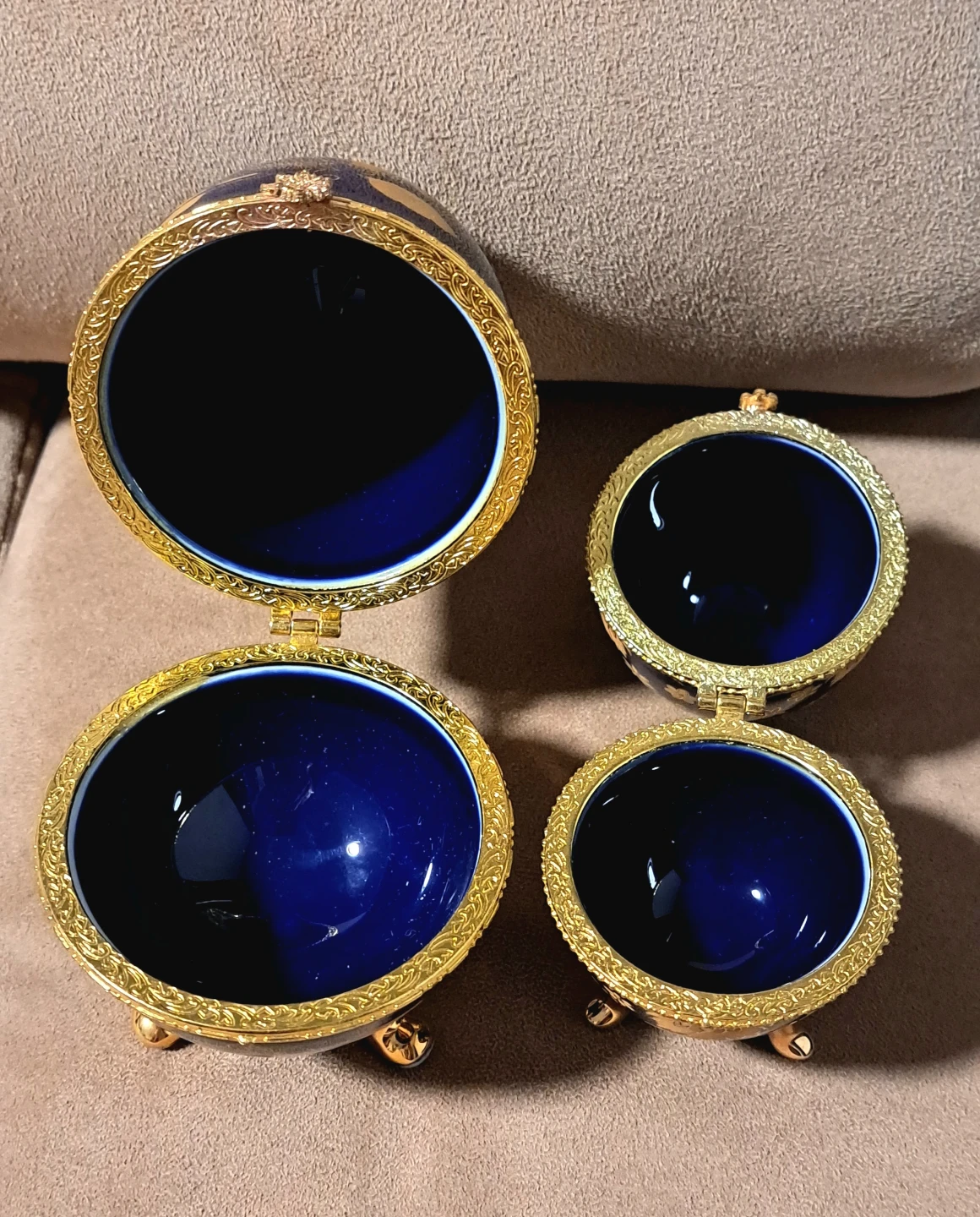 Set of 2 Decorative Egg Trinket Boxes - photo 2