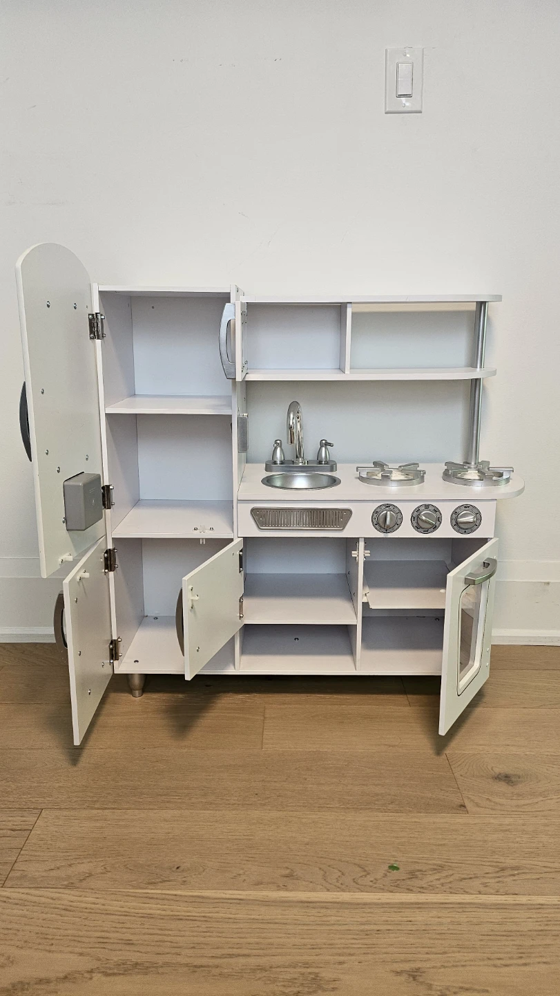 KidKraft White Play Kitchen with Accessories - photo 2