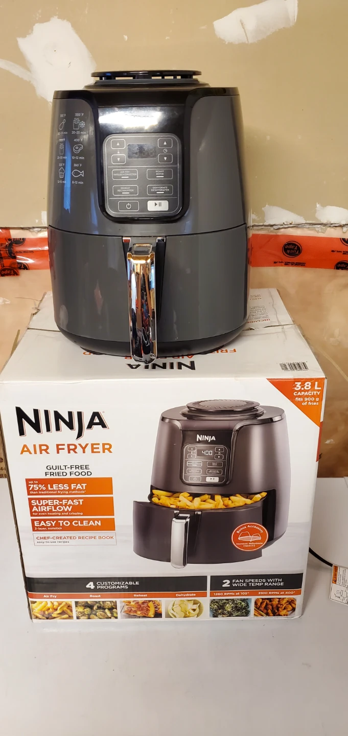brand new ninja air fryer (box included)