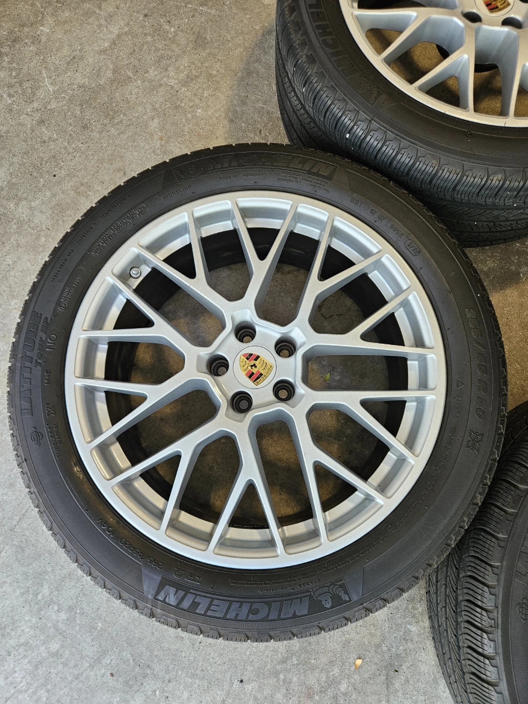 Porsche Macan wheels - Genuine RS Spyder 20" - photo 5