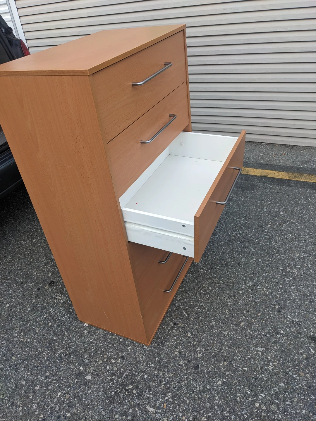 Dresser Ikea delivery available - photo 2