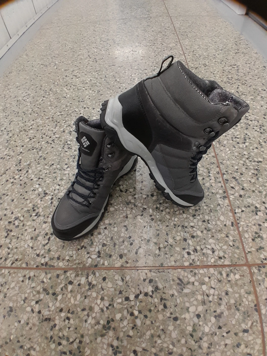 Columbia Waterproof Hiking Boots Men's Size 10.5 - photo 5