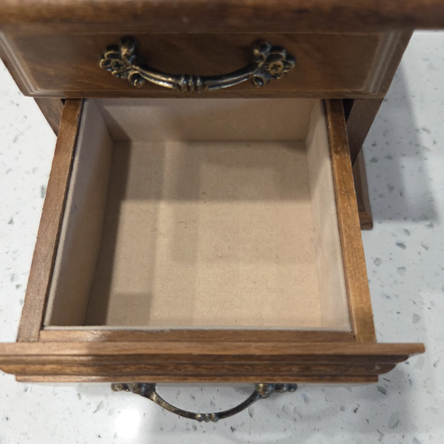 Wooden Jewelry Box with Ceramic Lid - photo 2