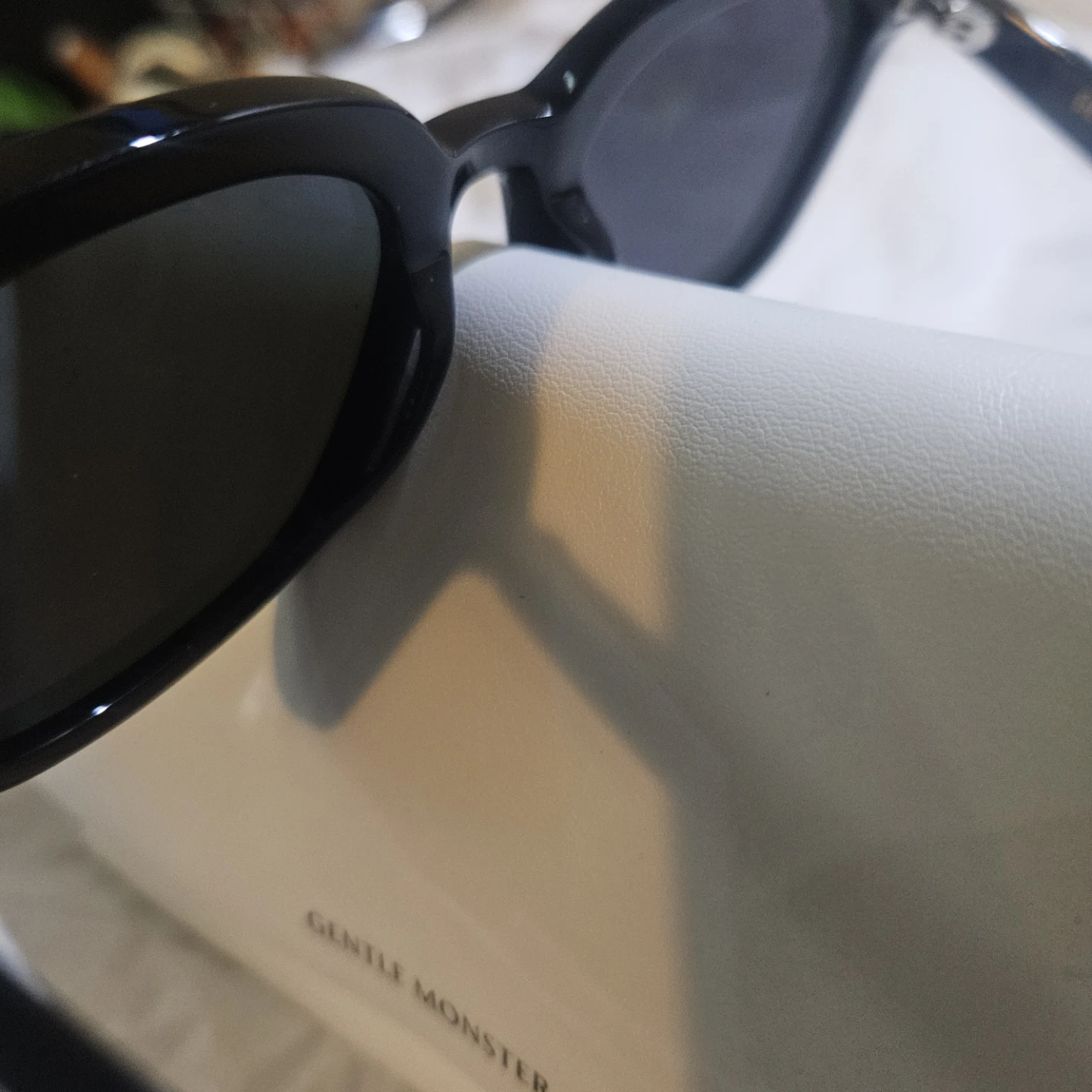 Gentle Monster Black Sunglasses - photo 2