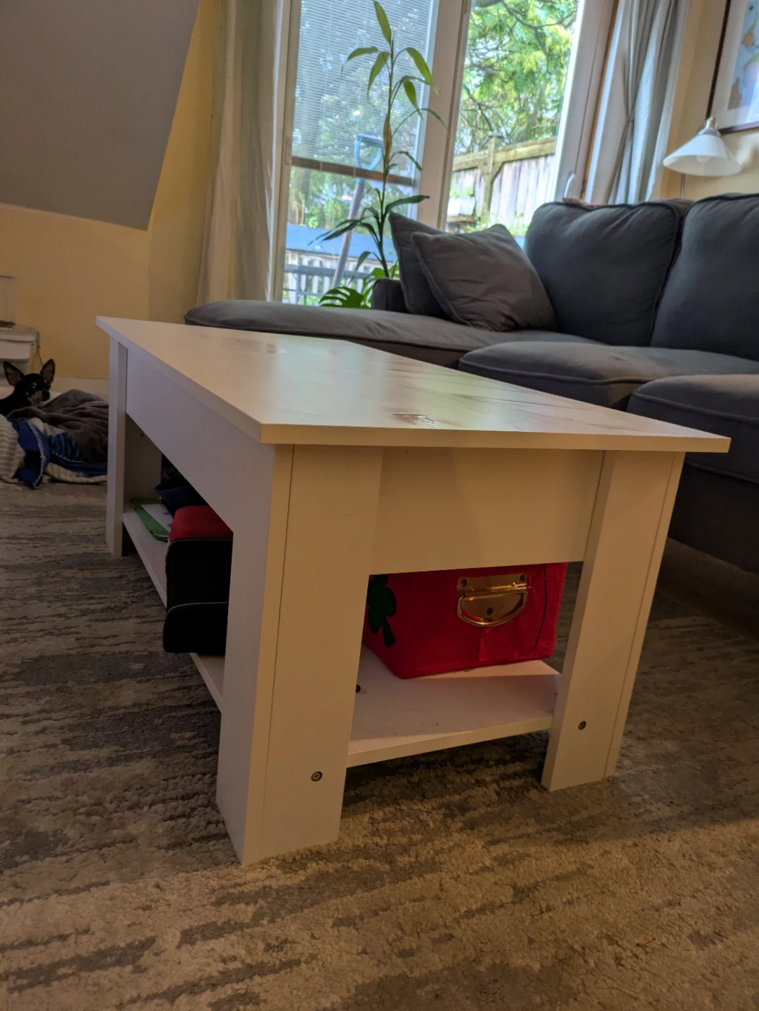 Near brand new lift top coffee table - photo 2
