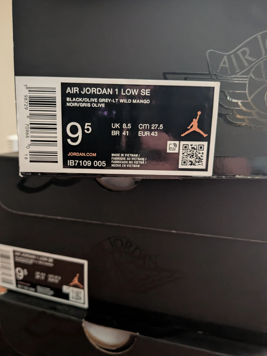 Nike Air Jordan 1 Low SE