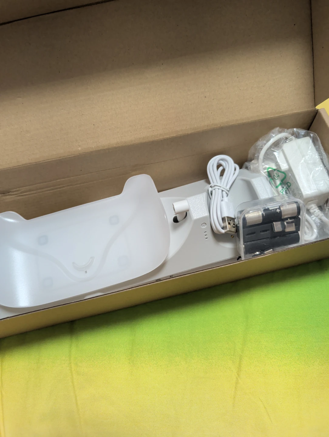 Q6 Charging Dock for VR Headset - photo 4