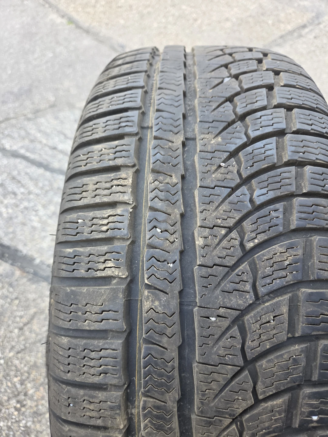 3 Tire 235/60R16 Nokian WR G4 All Weather - photo 2
