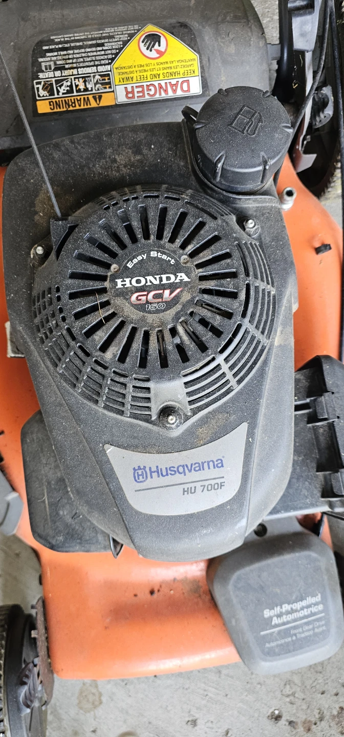 Husqvarna HU 700F Self-Propelled Lawnmower with Honda GCV Engine - photo 2