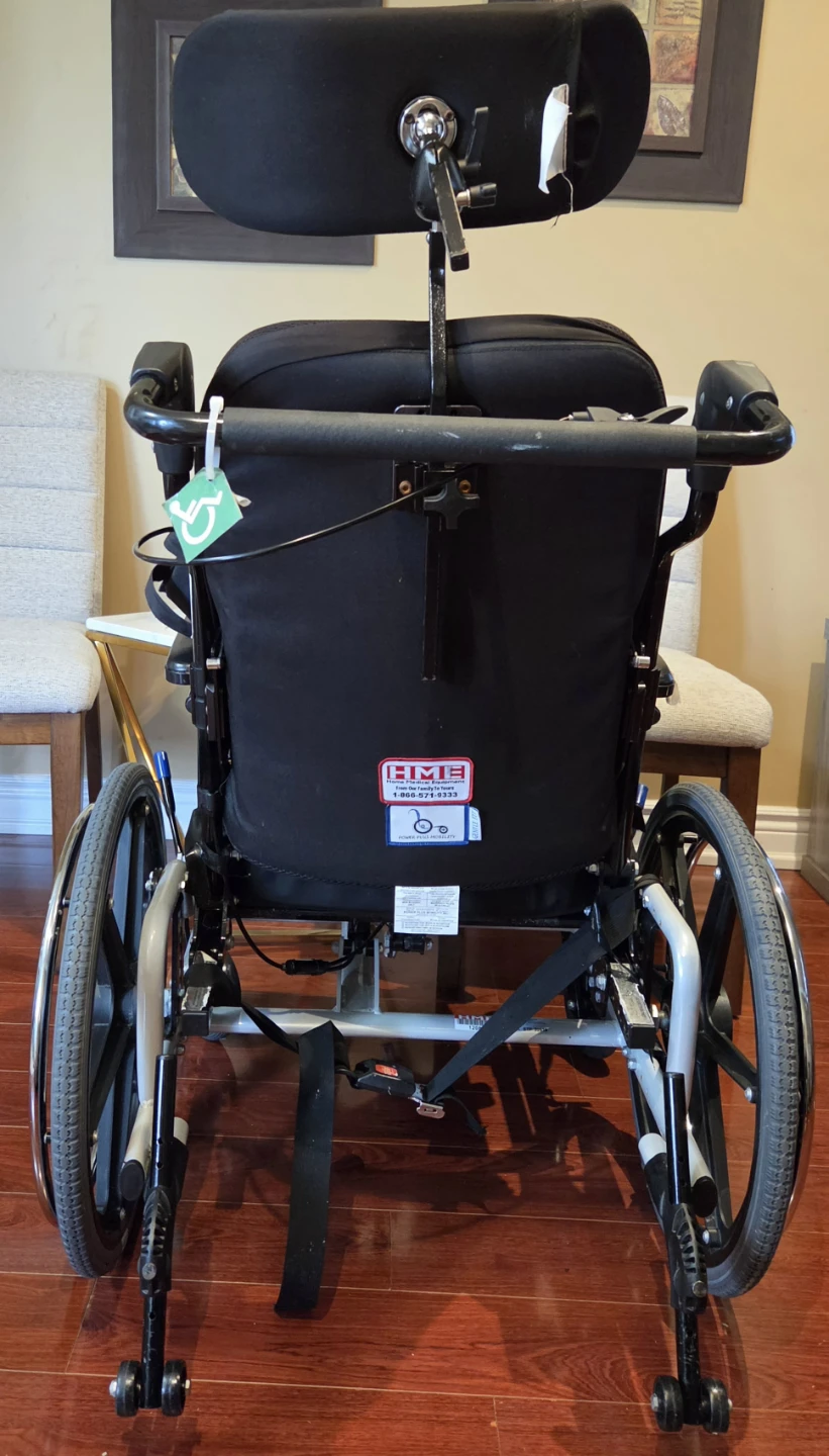 HME Power Plus Mobility Wheelchair - photo 4