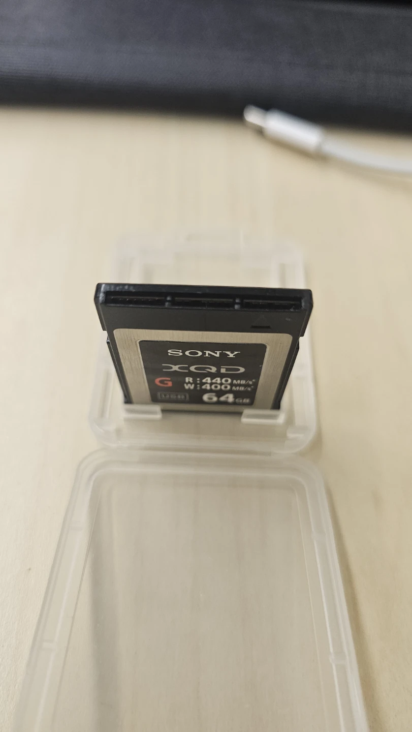 Sony XQD 64GB Memory Card - photo 2