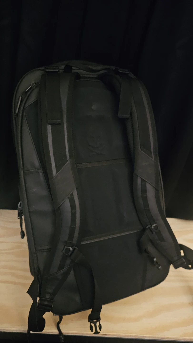Nomatic mckinnon camera backpack 35l with camera cube - photo 3