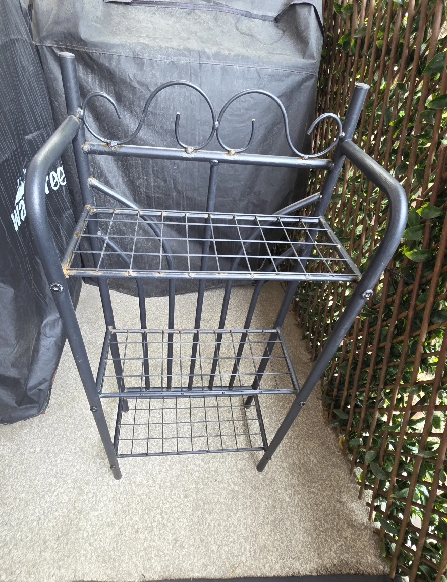 3-Tier Metal Plant Stand & Garden Decor Bundle - 5-Piece Set - photo 4