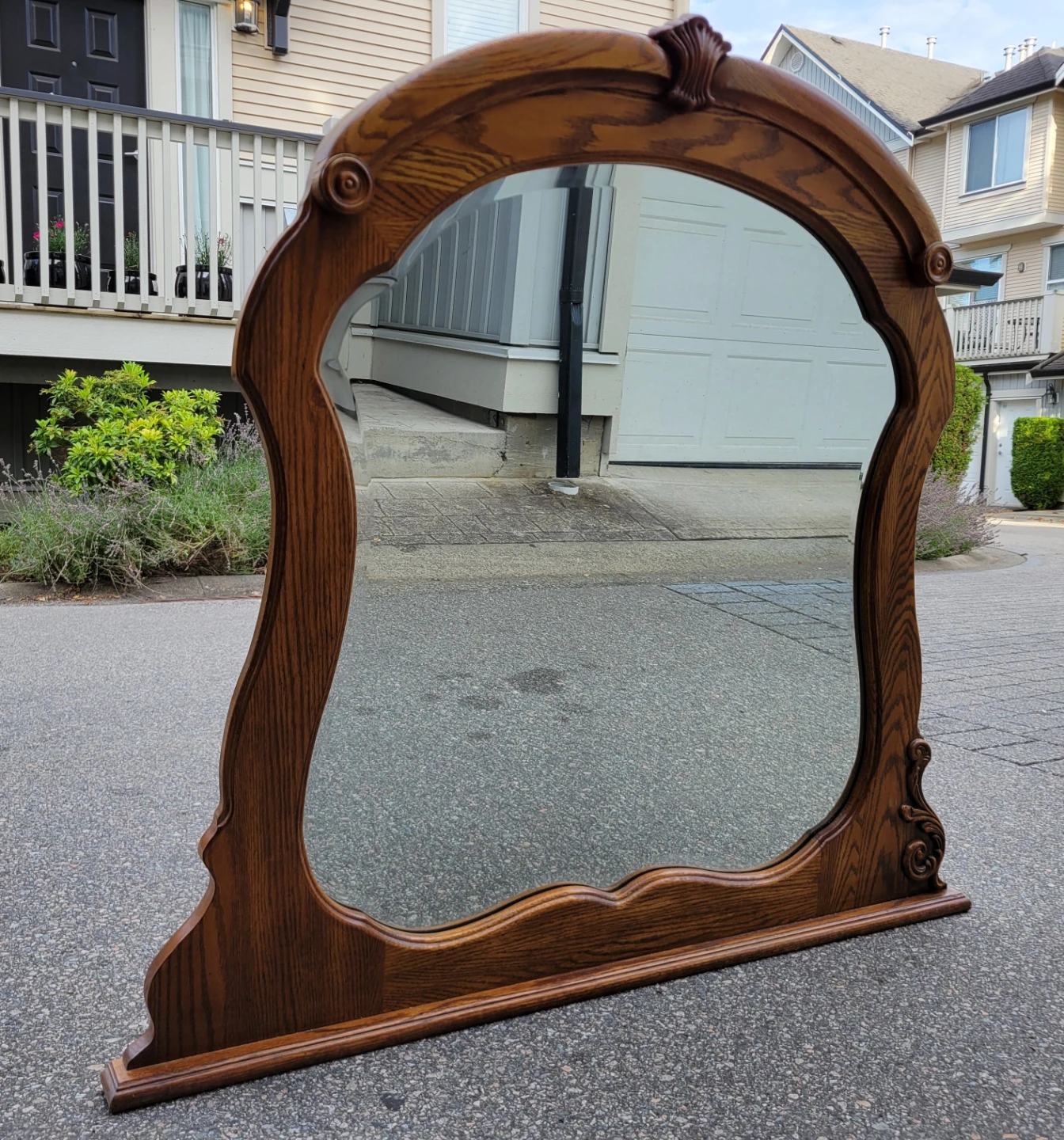 Vintage Solid Oak Framed Mirror – Beveled Glass & Carved Accents - photo 4