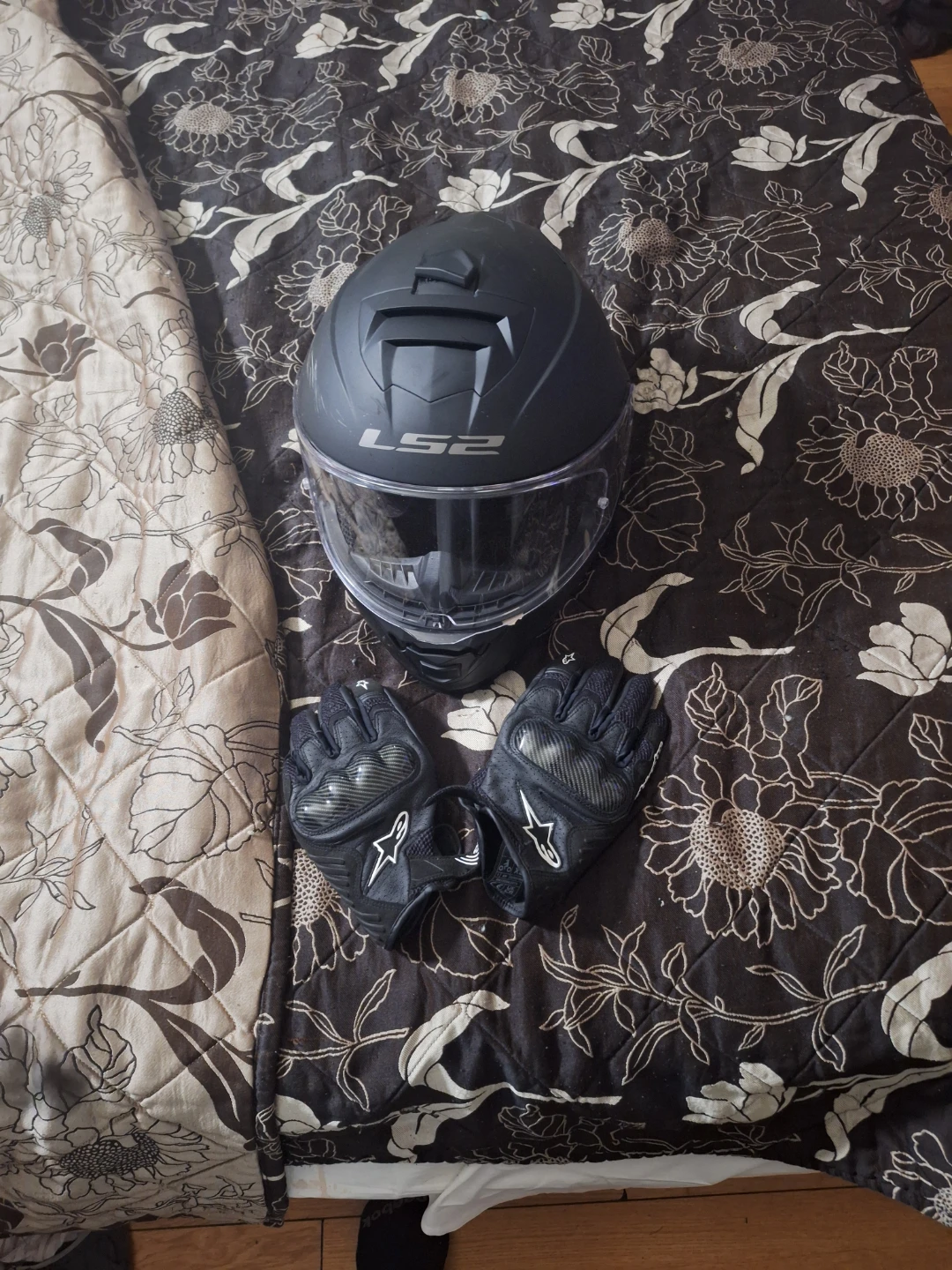 LS2 Motorcycle Helmet and Alpinestars Gloves