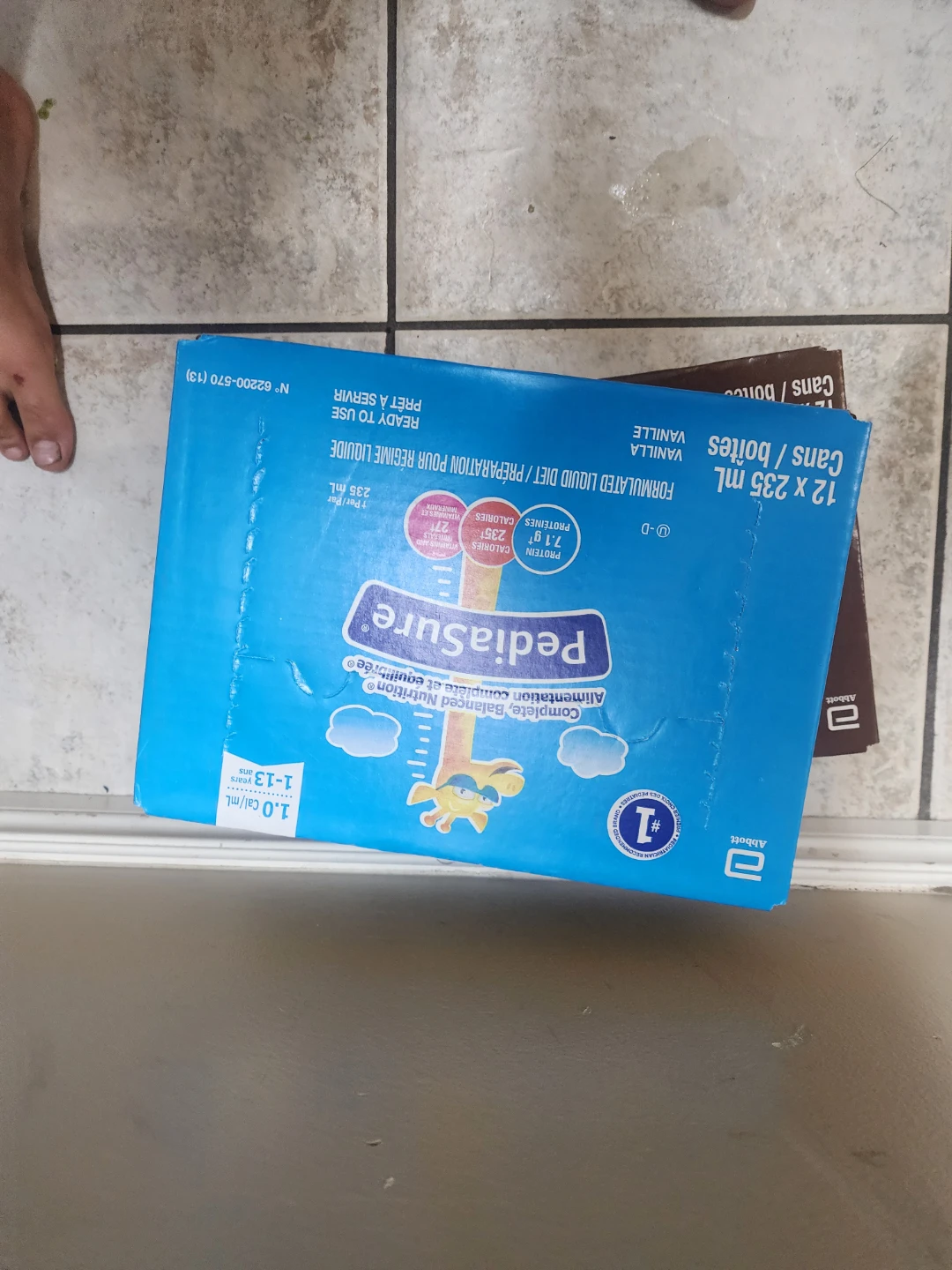 PediaSure Chocolate and Strawberry 12 x 235 mL Cans - photo 2
