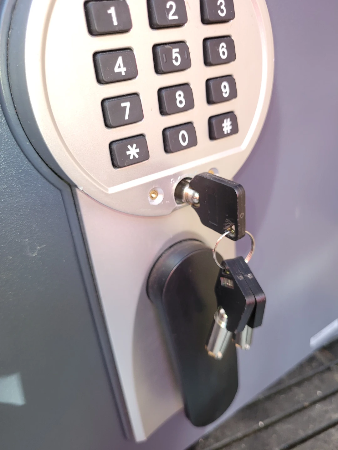 Digital Keypad Safe with Key Override - photo 3