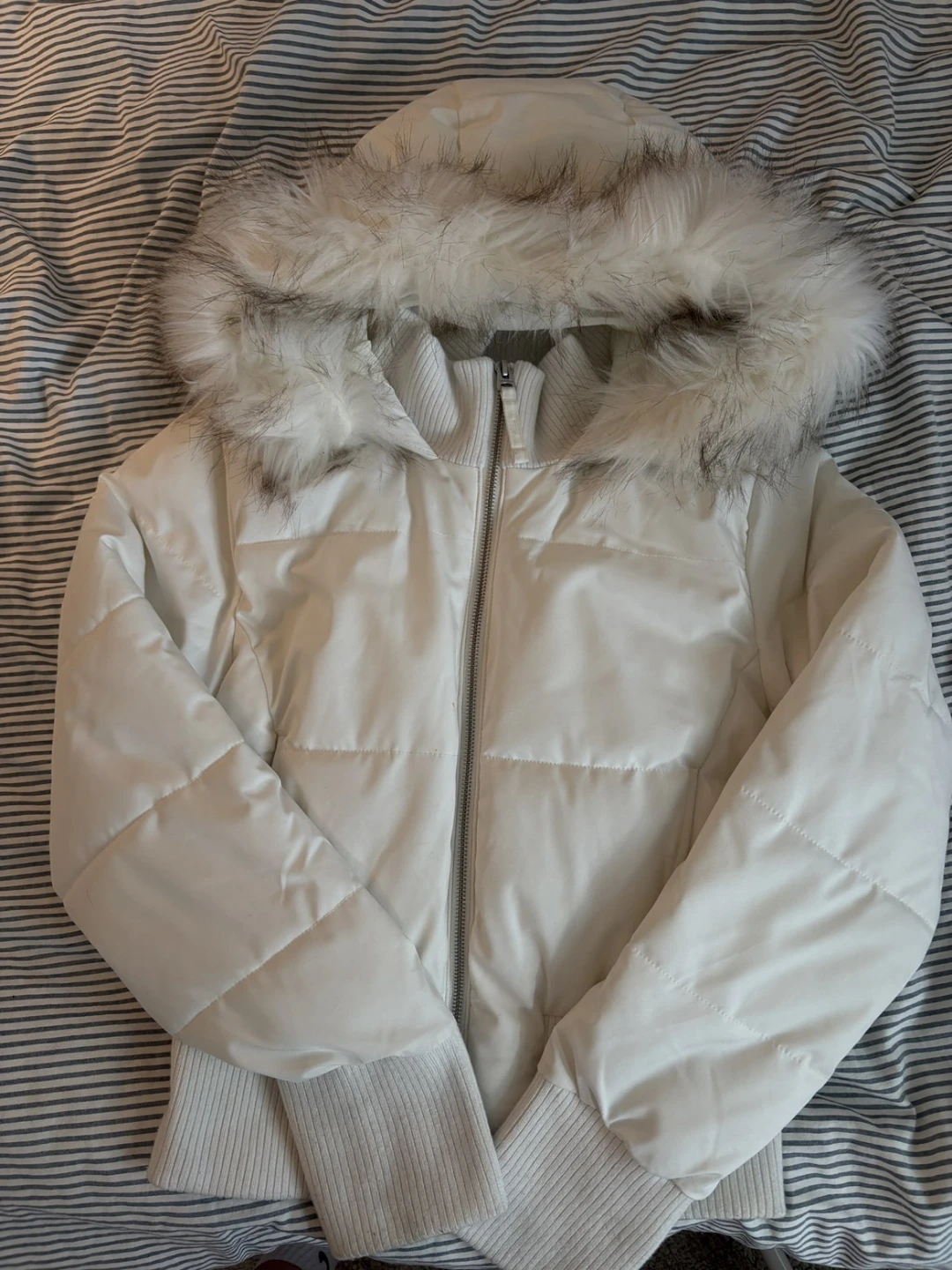 White Hollister Puffer Jacket with Fur Hood