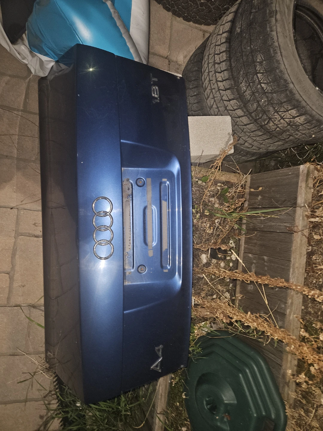 Audi A4 Trunk Lid & Hood - photo 3
