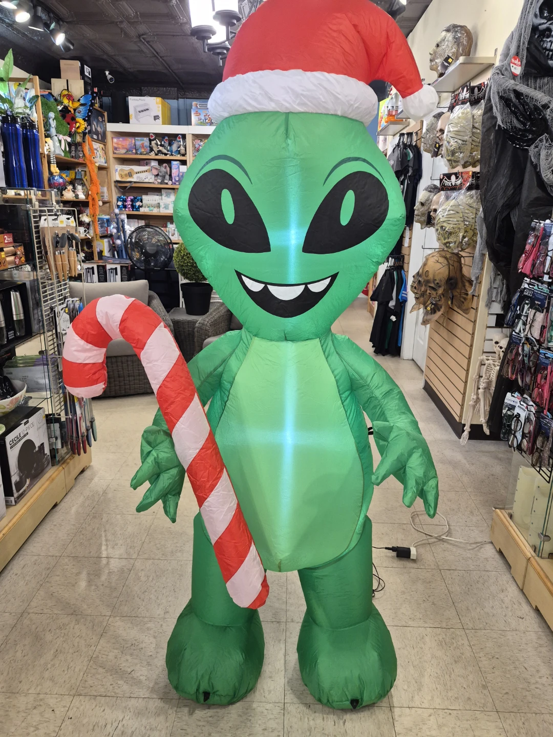 New assorted Christmas outdoor inflatables. Huge selection. - photo 3