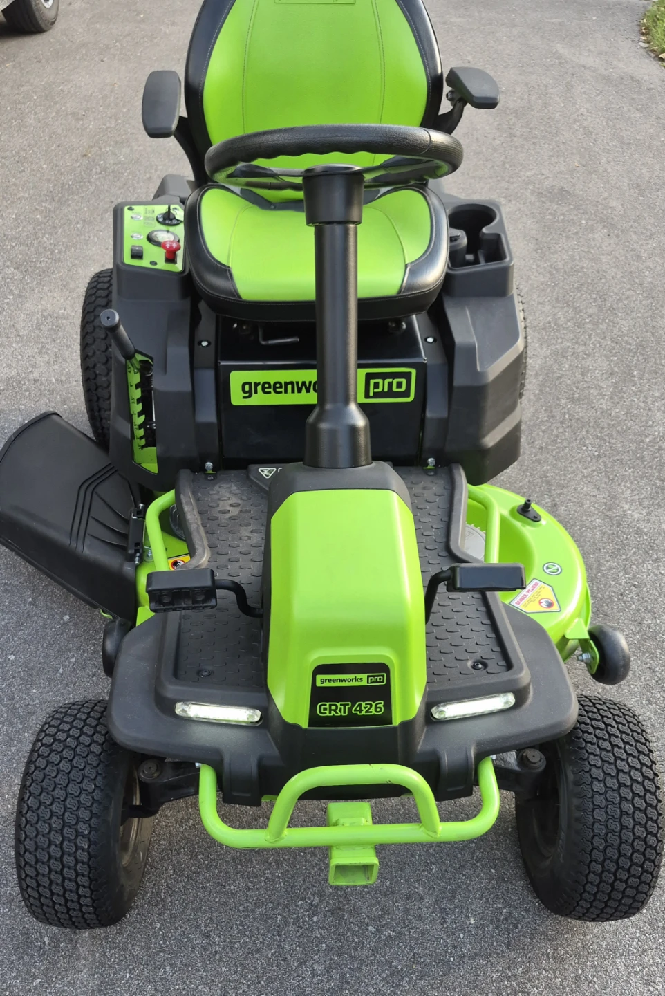 Greenworks Pro 42" Electric Riding Mower - photo 5