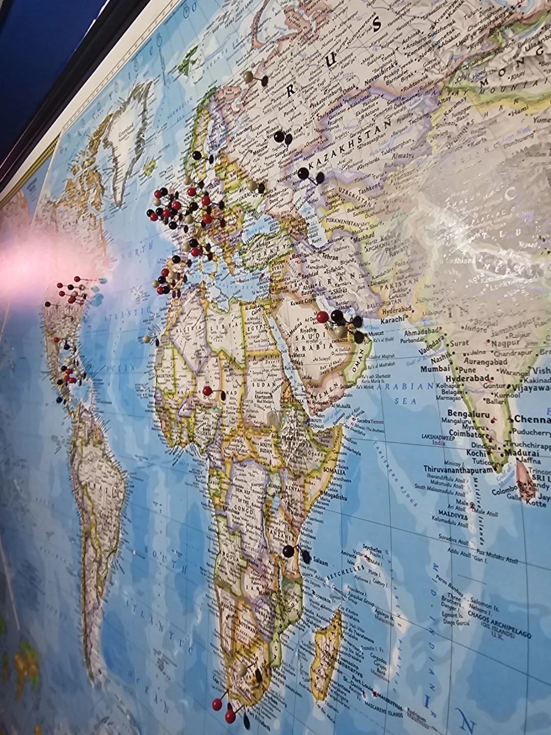 National Geographic Framed World Map - photo 2