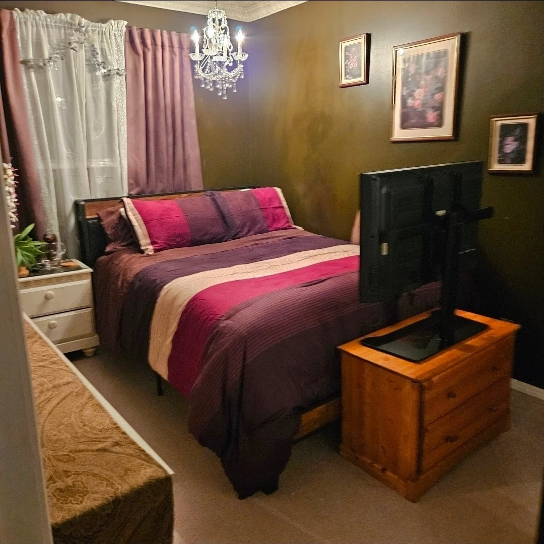 Rooms For Rent ~ Millwoods Area 🏡