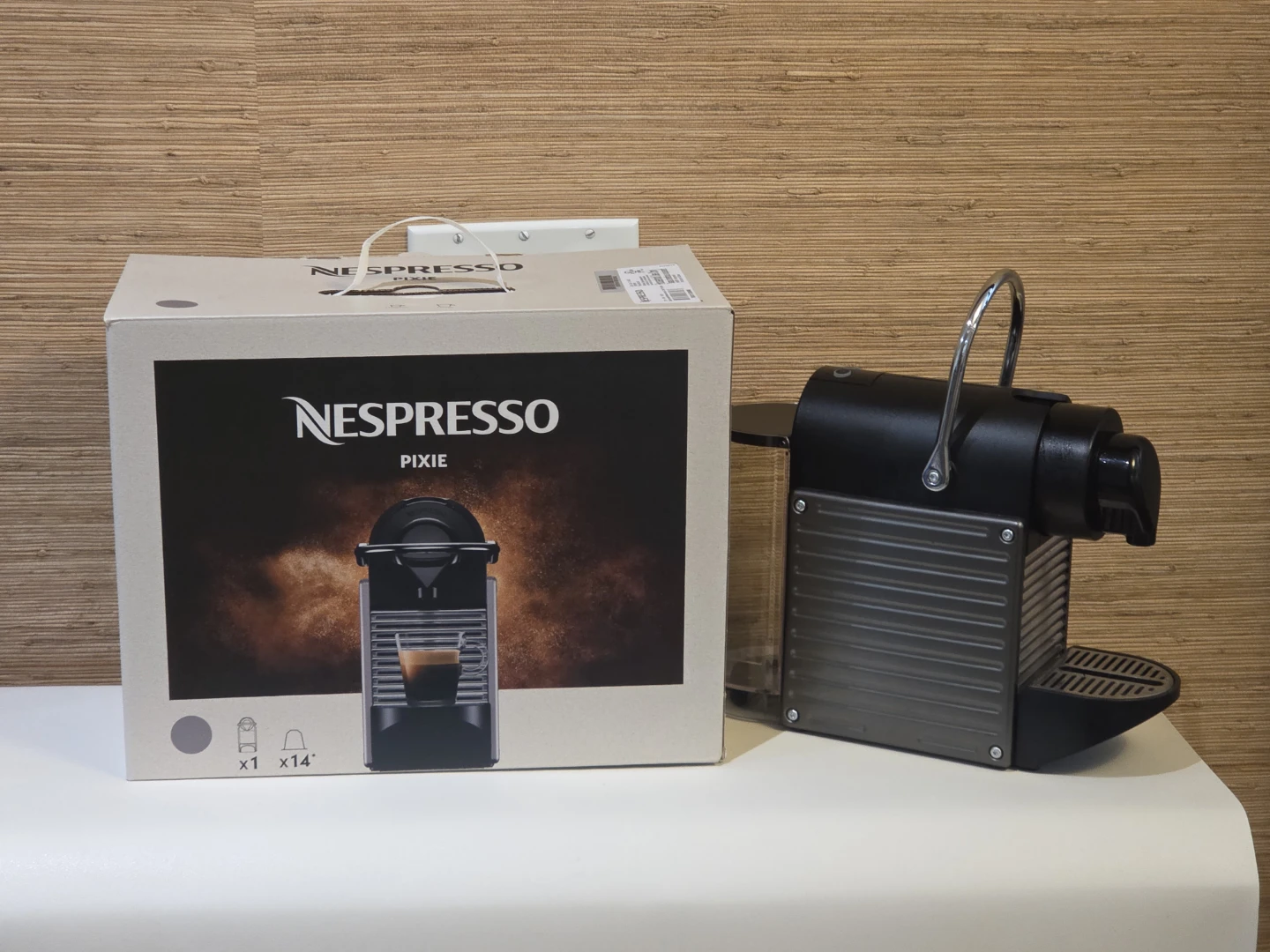 Nespresso Pixie Espresso Machine