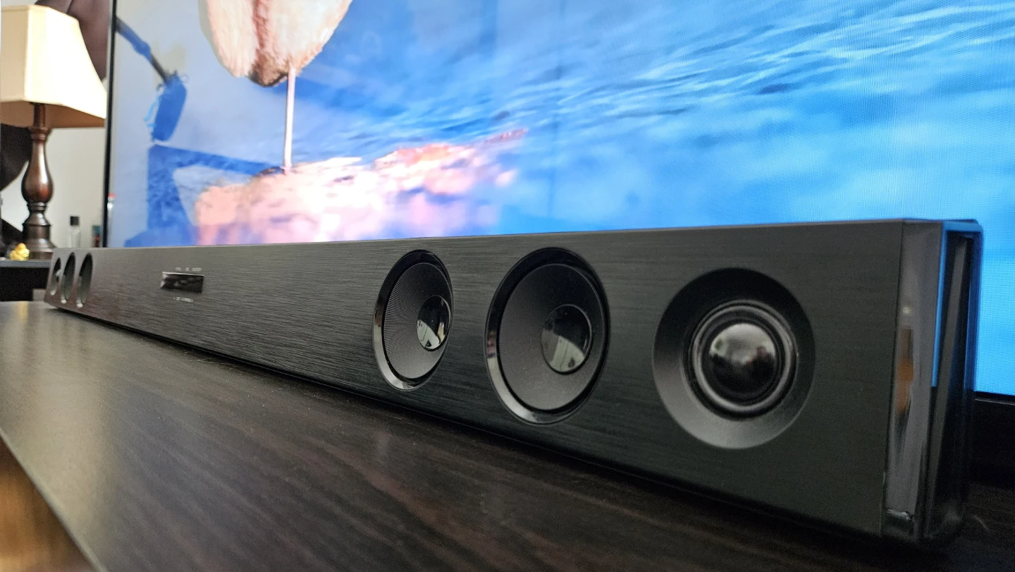 LG 55" 4K Smart TV + Soundbar + Subwoofer – Complete Setup - photo 2