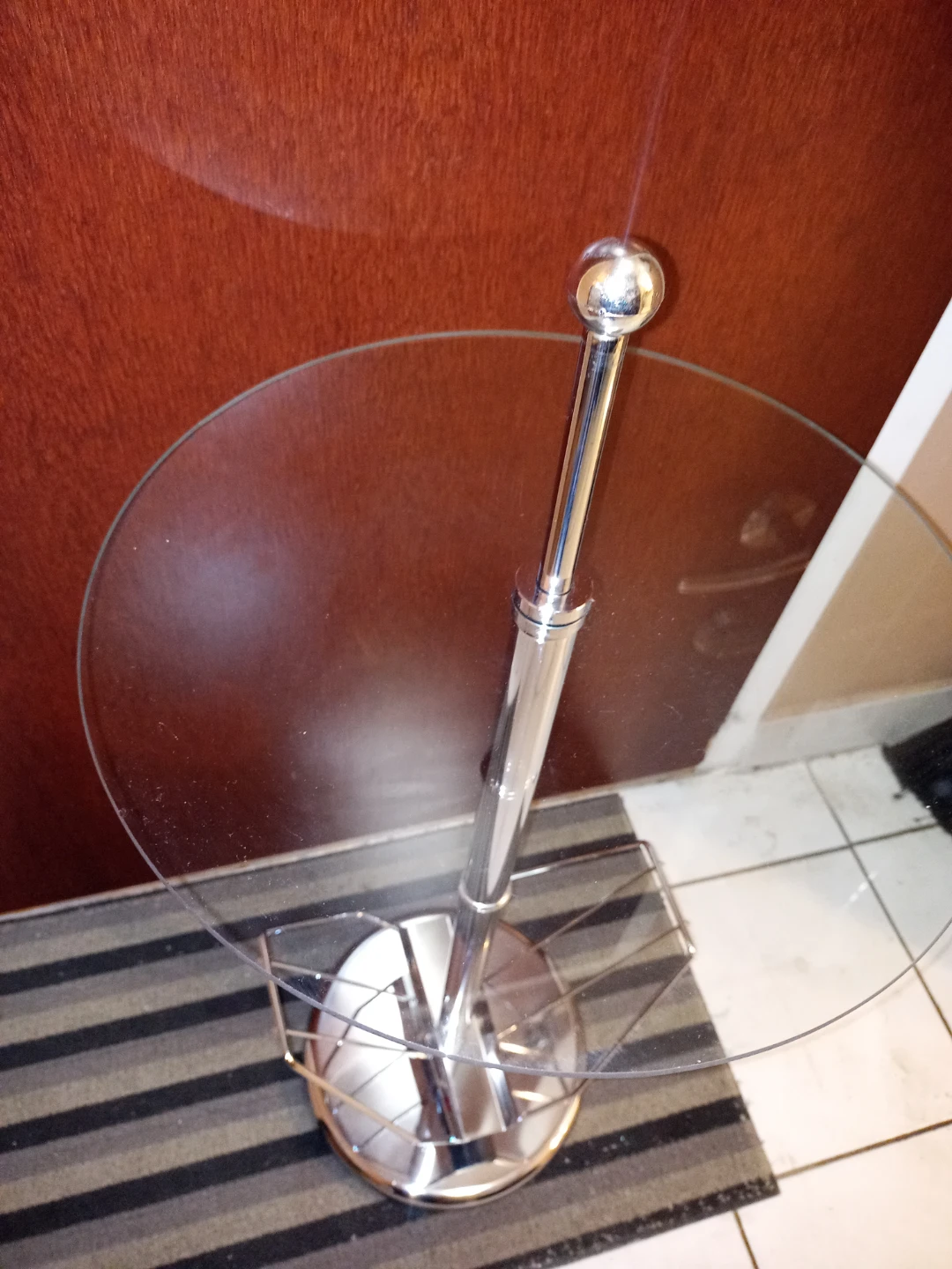 Chrome & Glass Table Stand With Magazine Rack - photo 2