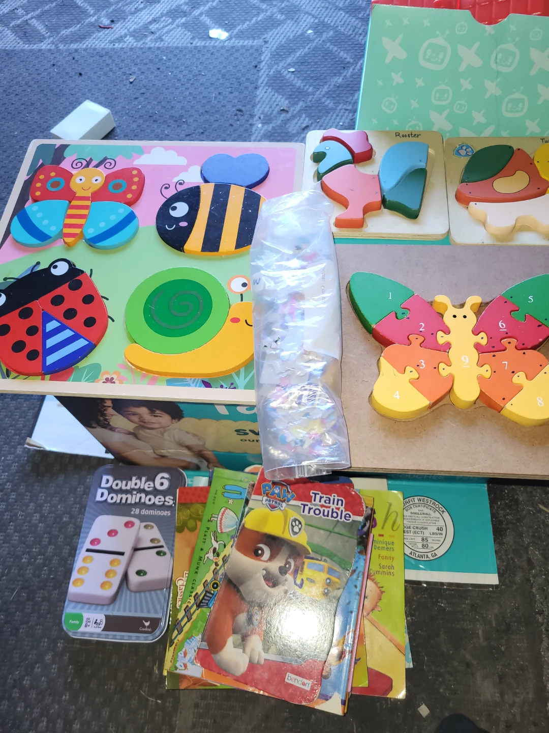 Kids' Wooden Puzzles and Dominoes Set