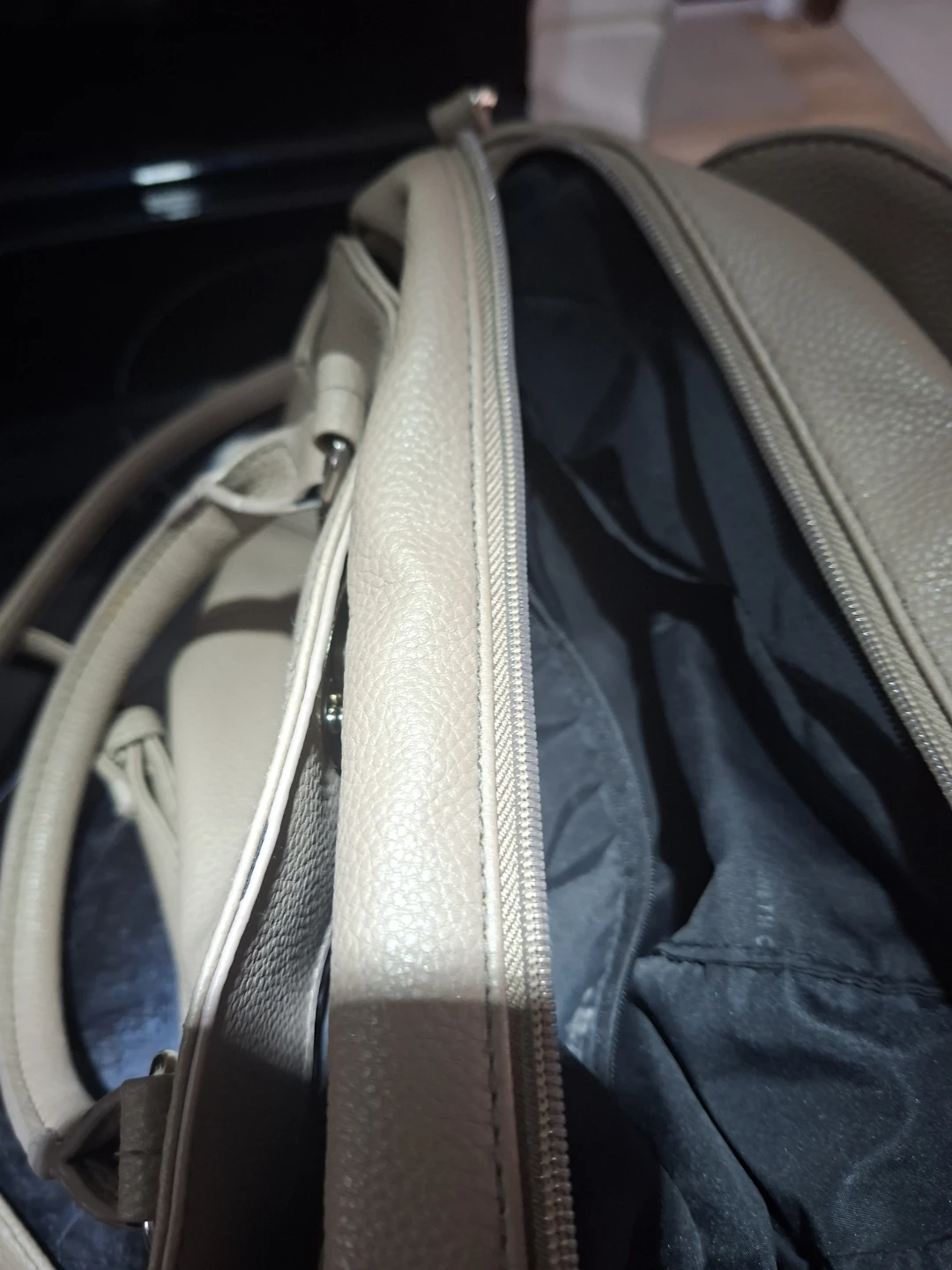 Reaction Kenneth Cole Taupe Faux Leather Satchel Handbag - photo 3
