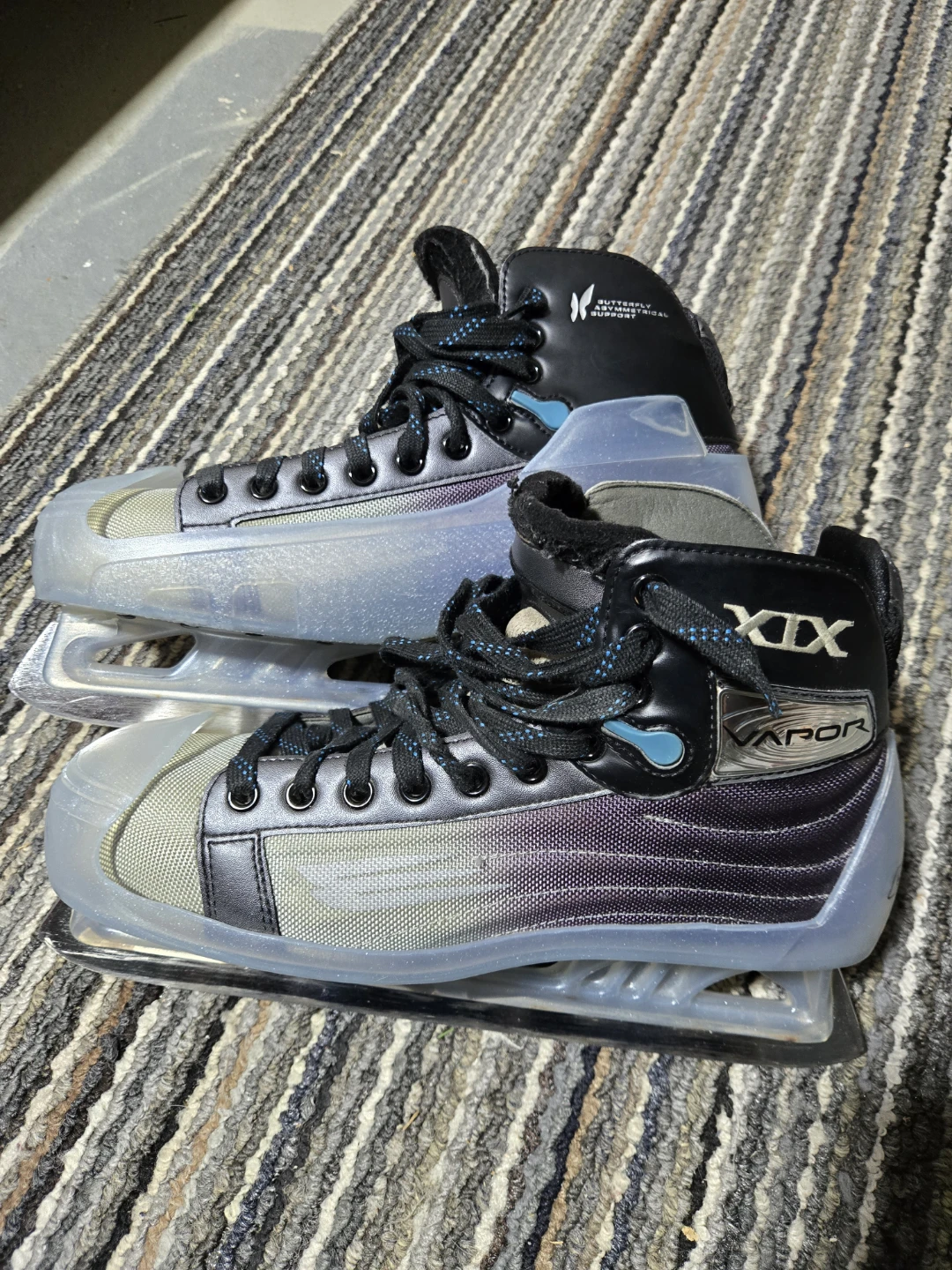 Bauer Vapor Hockey Skates