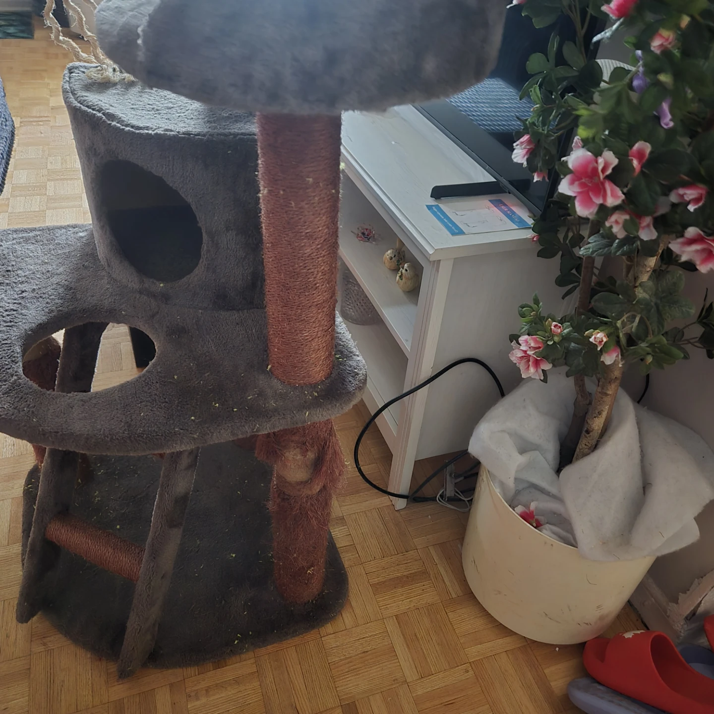 Cat tree - photo 2