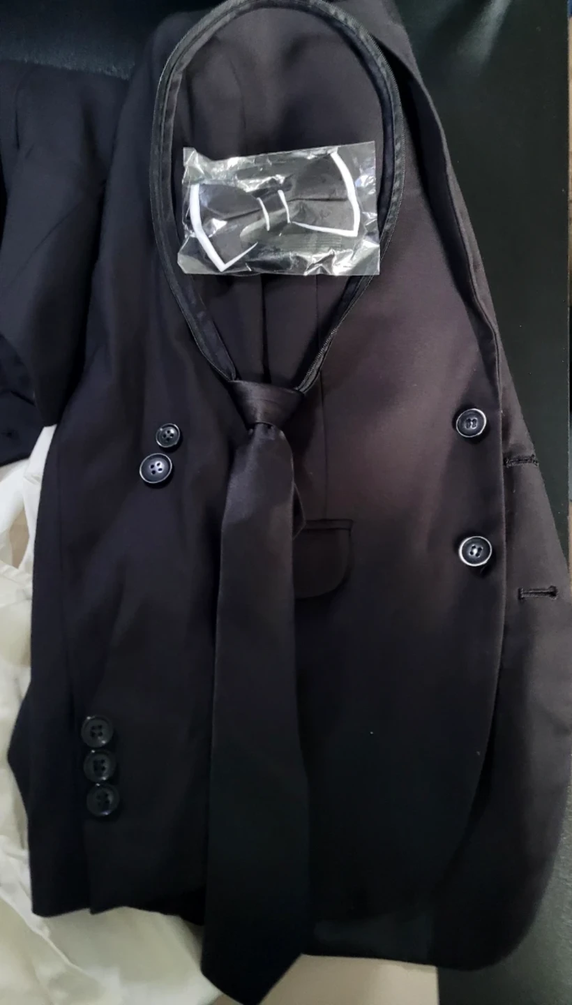 Debonair kid's Suit with Tie and Bowtie - photo 3