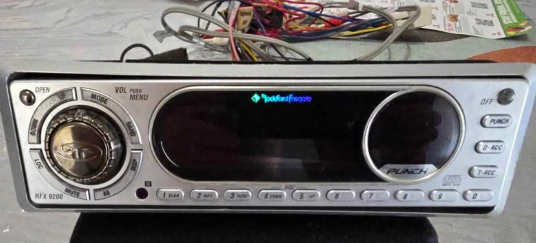 Single DIN Stereo, 1 DIN Car Radio, Single DIN Head Unit.