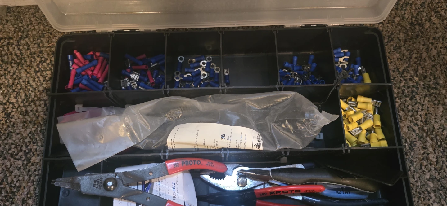 Burndy Electrical Connector Kit - photo 3