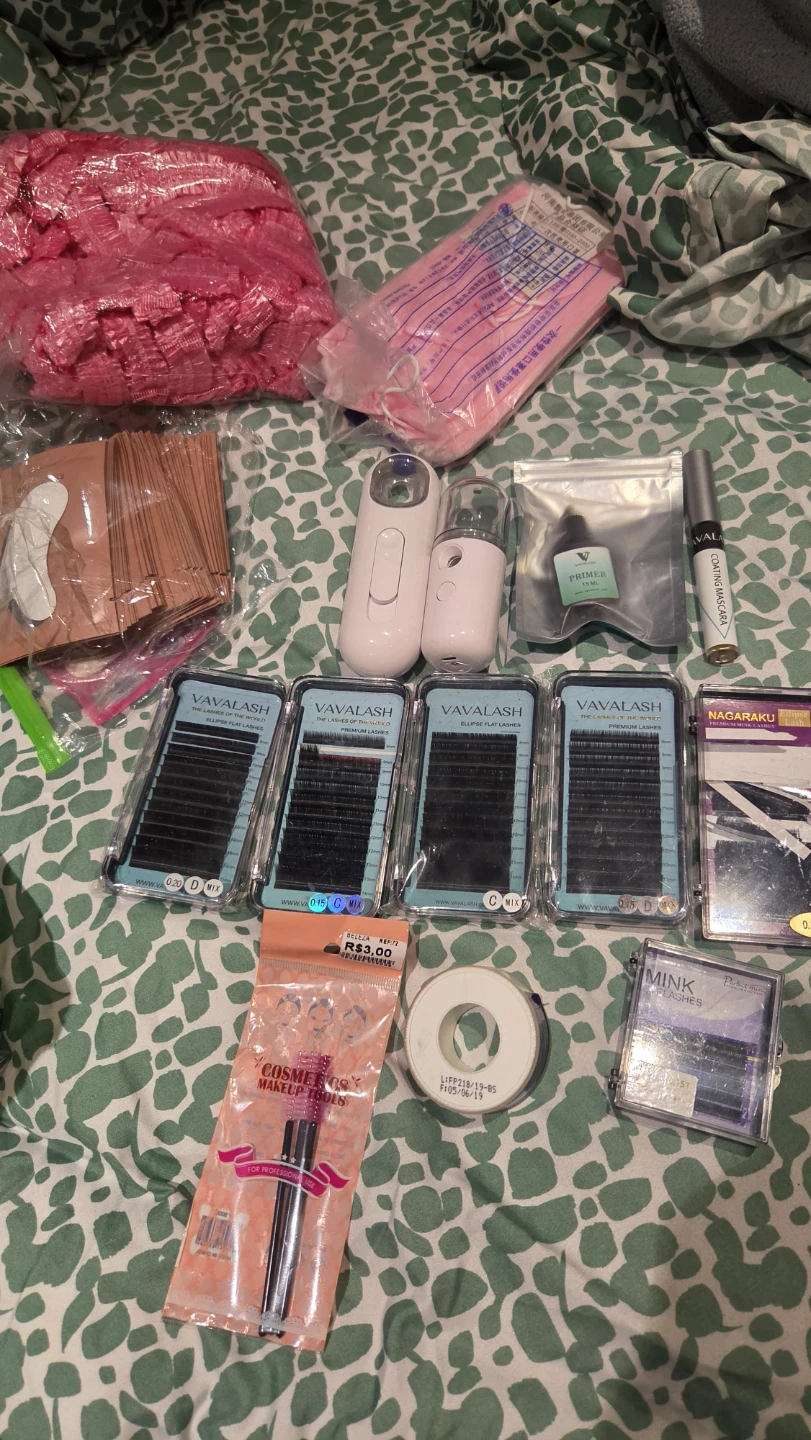 Vavalaash False Eyelashes & Accessories