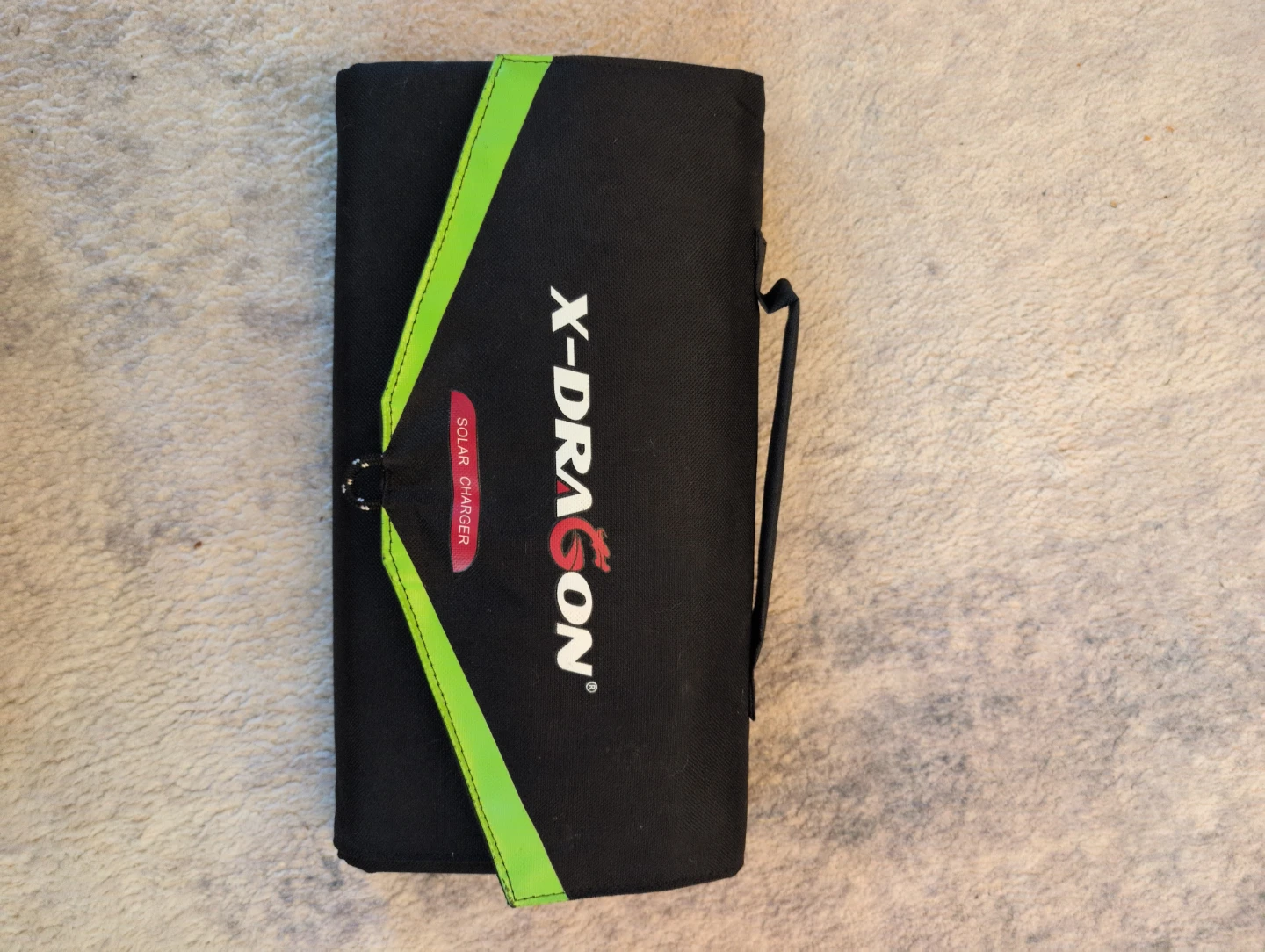 X-DRAGON Solar Charger
