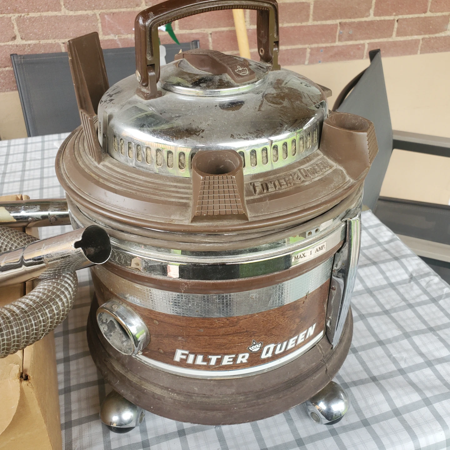 Filter Queen Vacuum Cleaner with suds & Attachments - photo 2