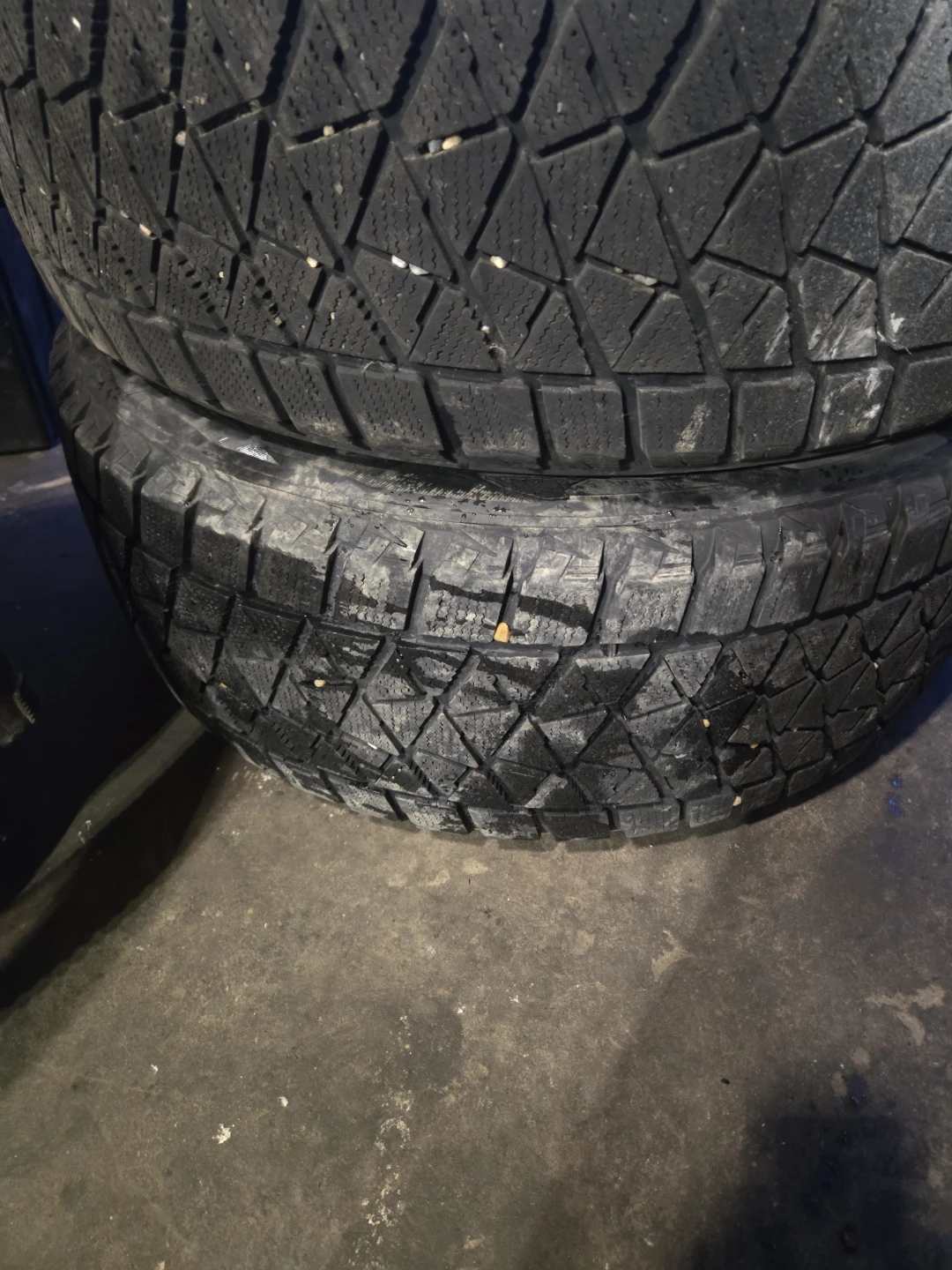 I have 2 winter tires for sale 17 inch and 2 20 inch - photo 3