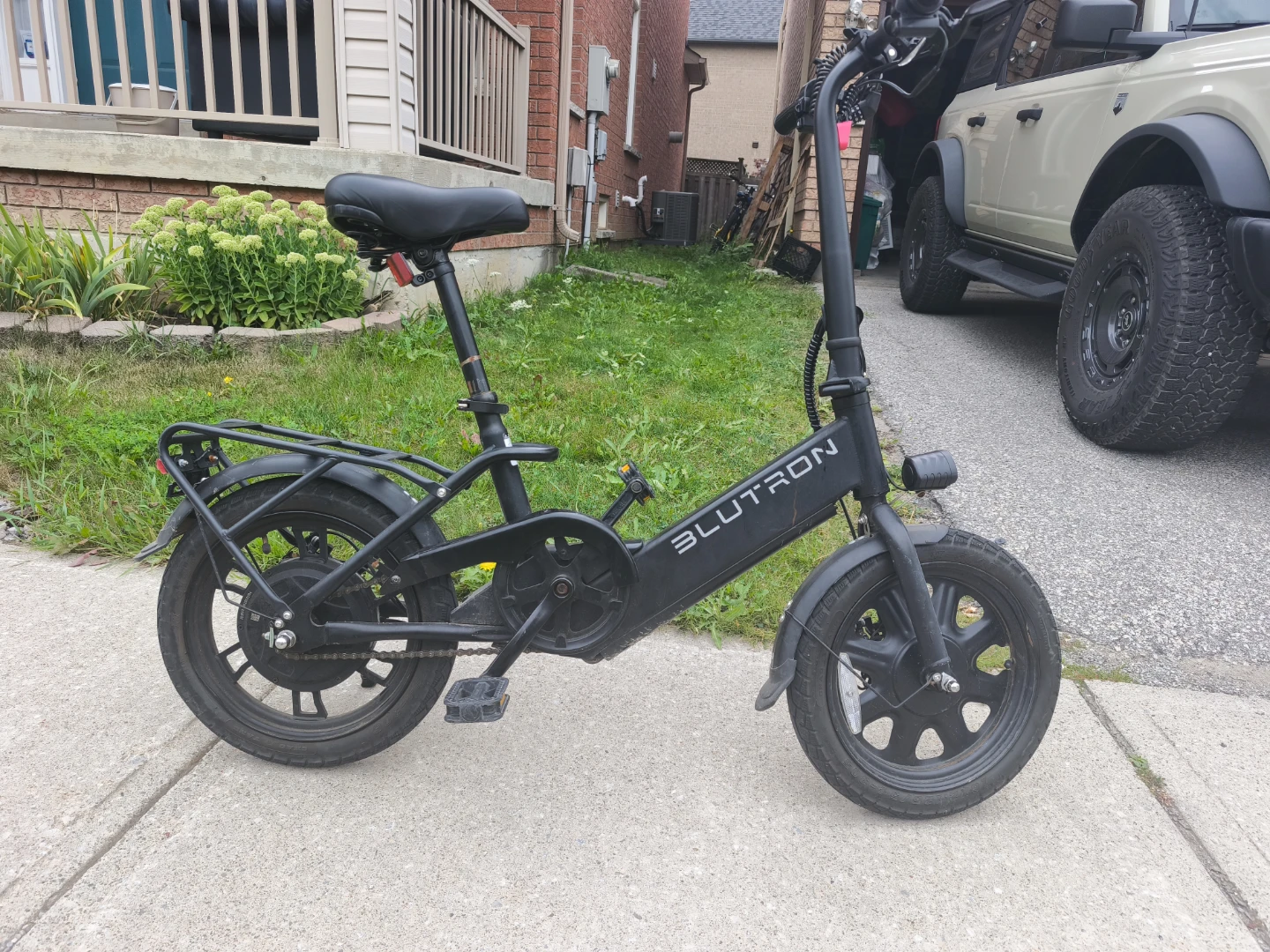 Ebike and Bike - photo 2