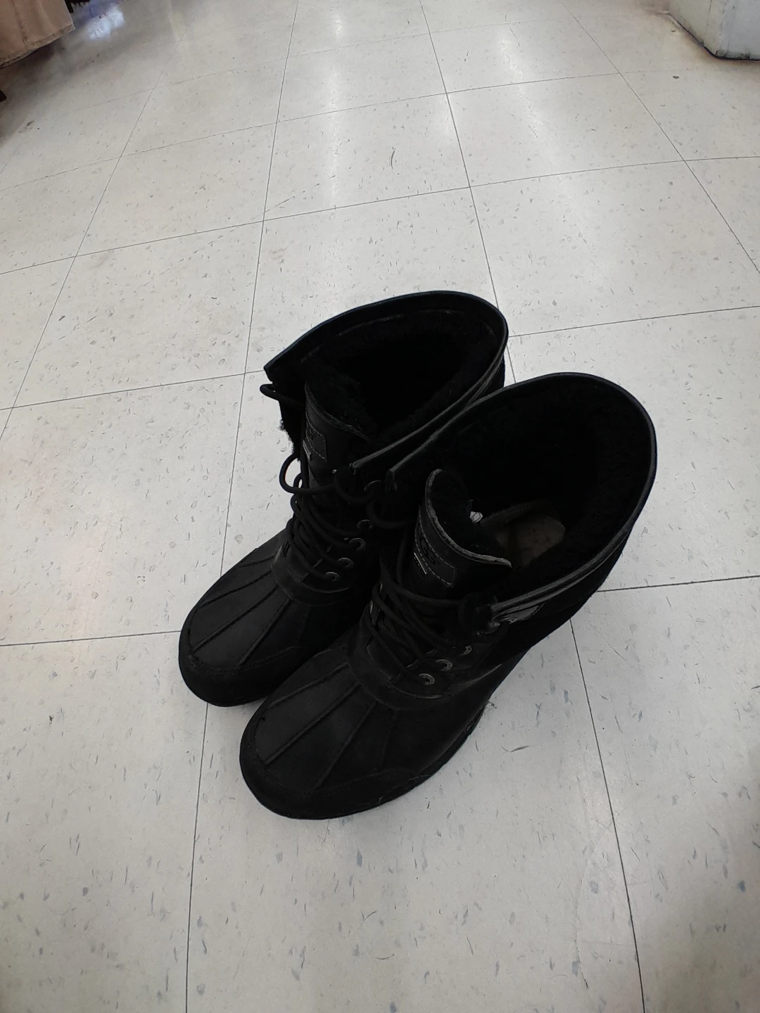 Black Winter Boots Original UGG Men's Size  11.5 - photo 3