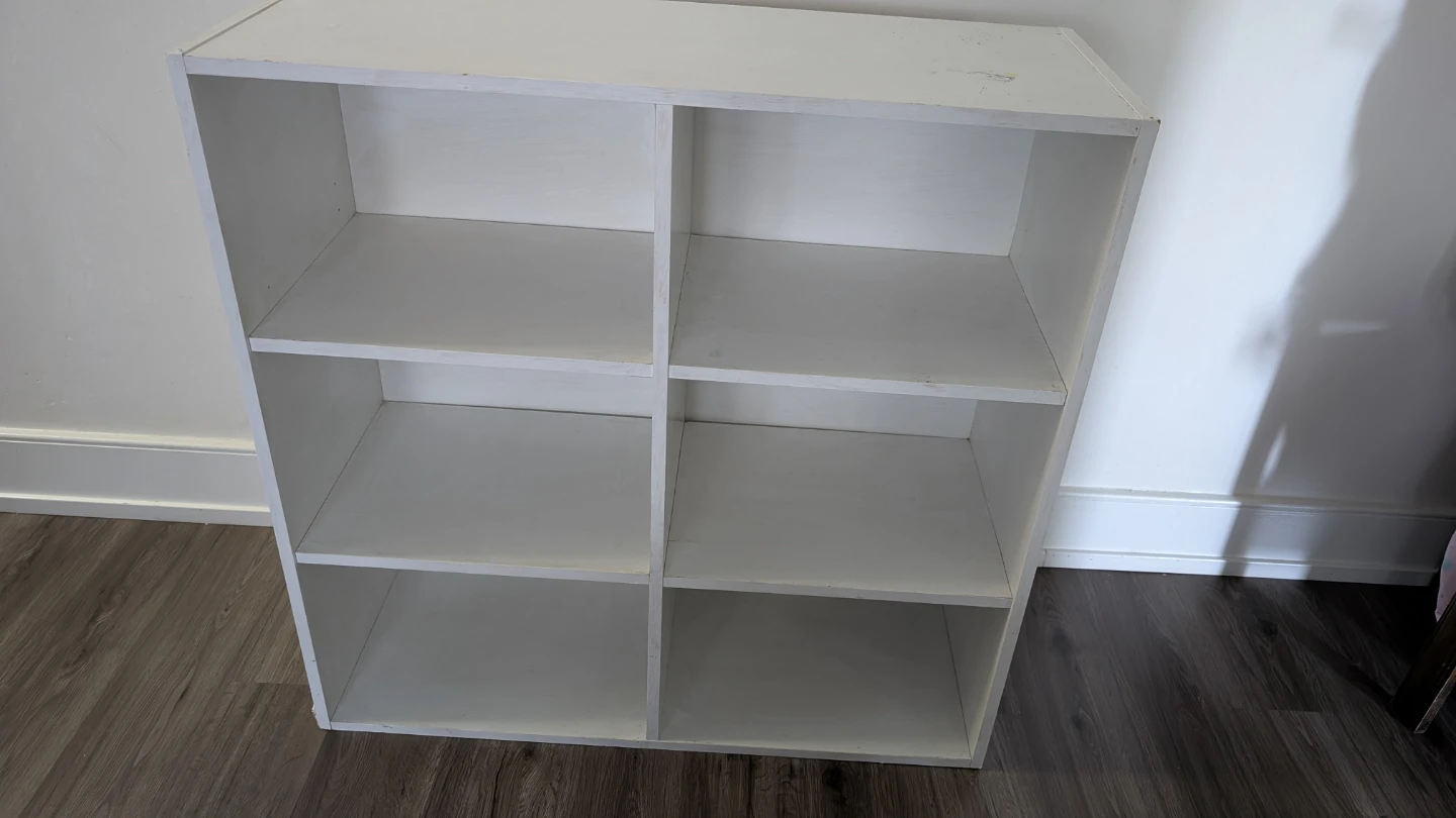 IMMEDIATE MOVING/White 6-Cube Bookshelf/ 50$ or OBO