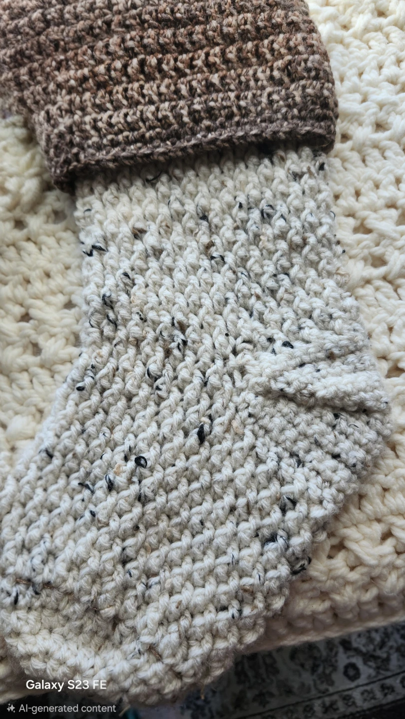 Hand-Crocheted Christmas Stockings size small $20 each - photo 3