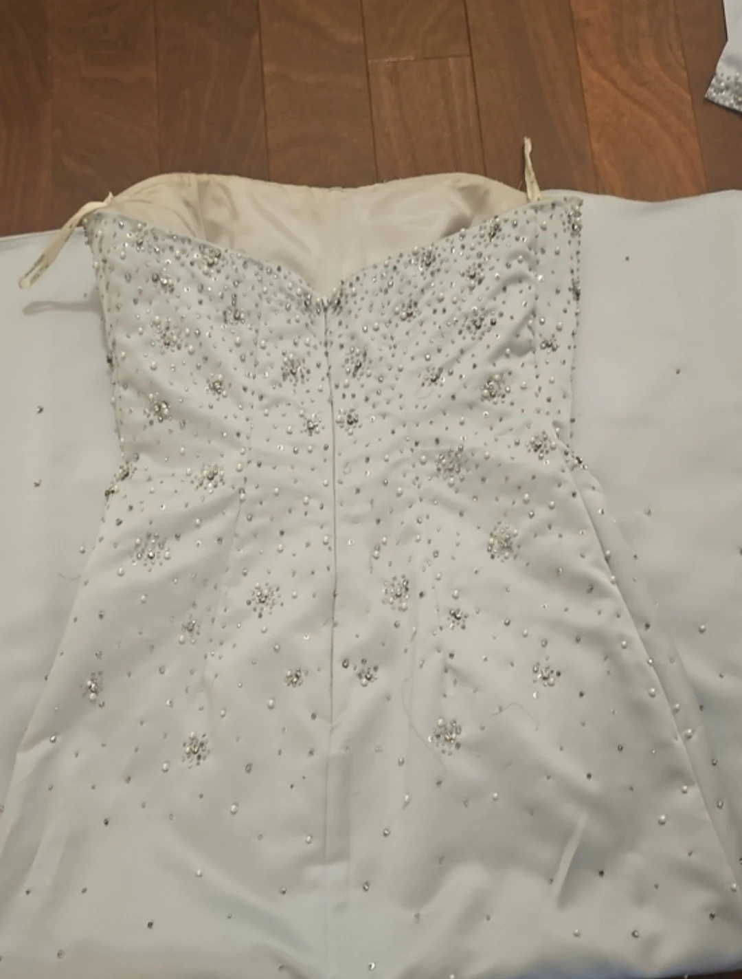 White Beaded Strapless Dress - photo 3