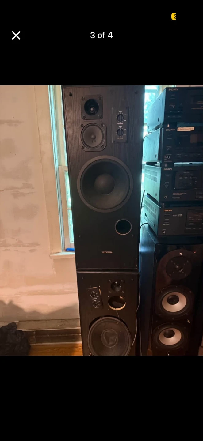 Speaker and players - photo 4