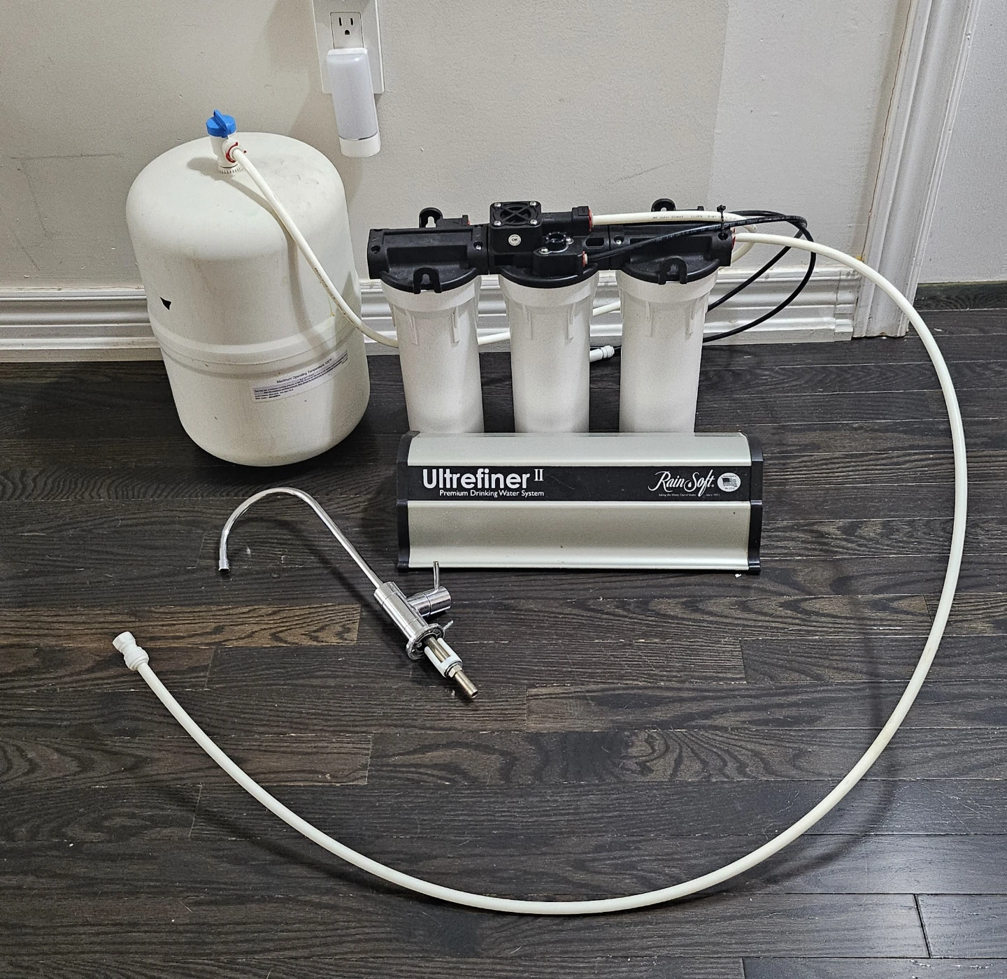 Rain Soft Ultreﬁner II Premium Drinking Water System
