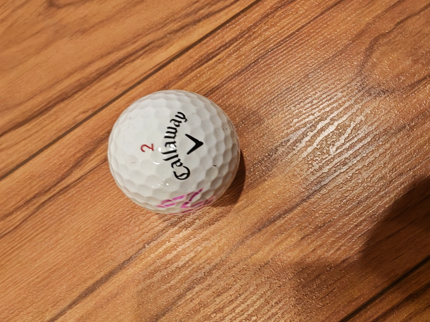 Mixed Brand Bucket of Golf Balls - photo 4